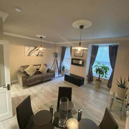 River View Apartment Suite Корк Екстериор снимка
