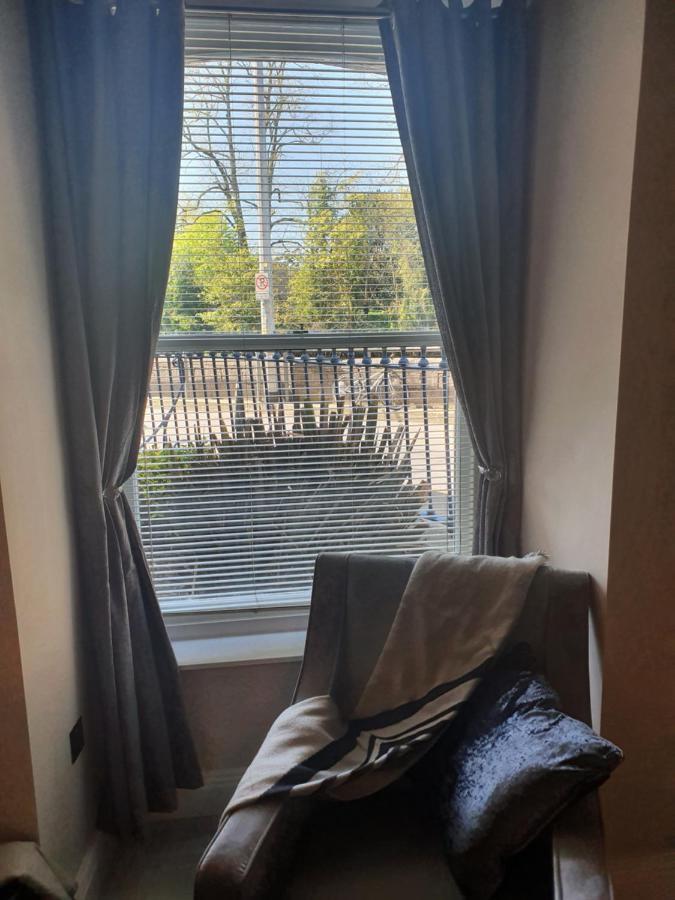 River View Apartment Suite Корк Екстериор снимка